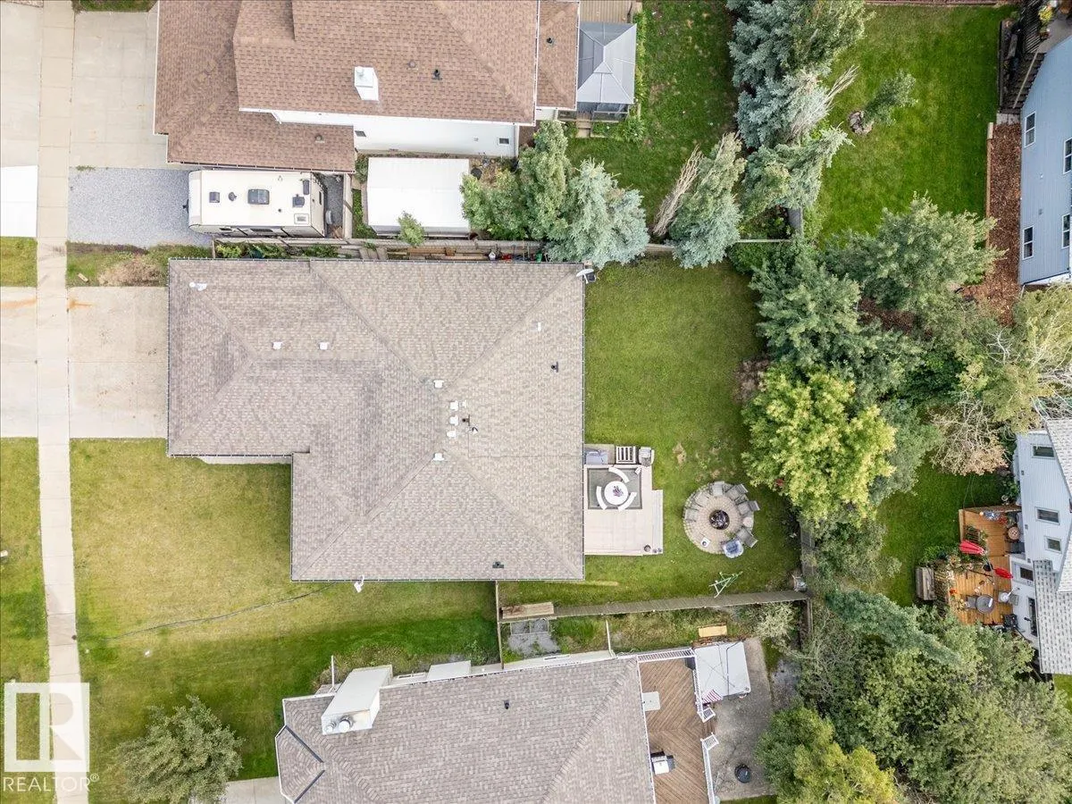 16 Westview DR