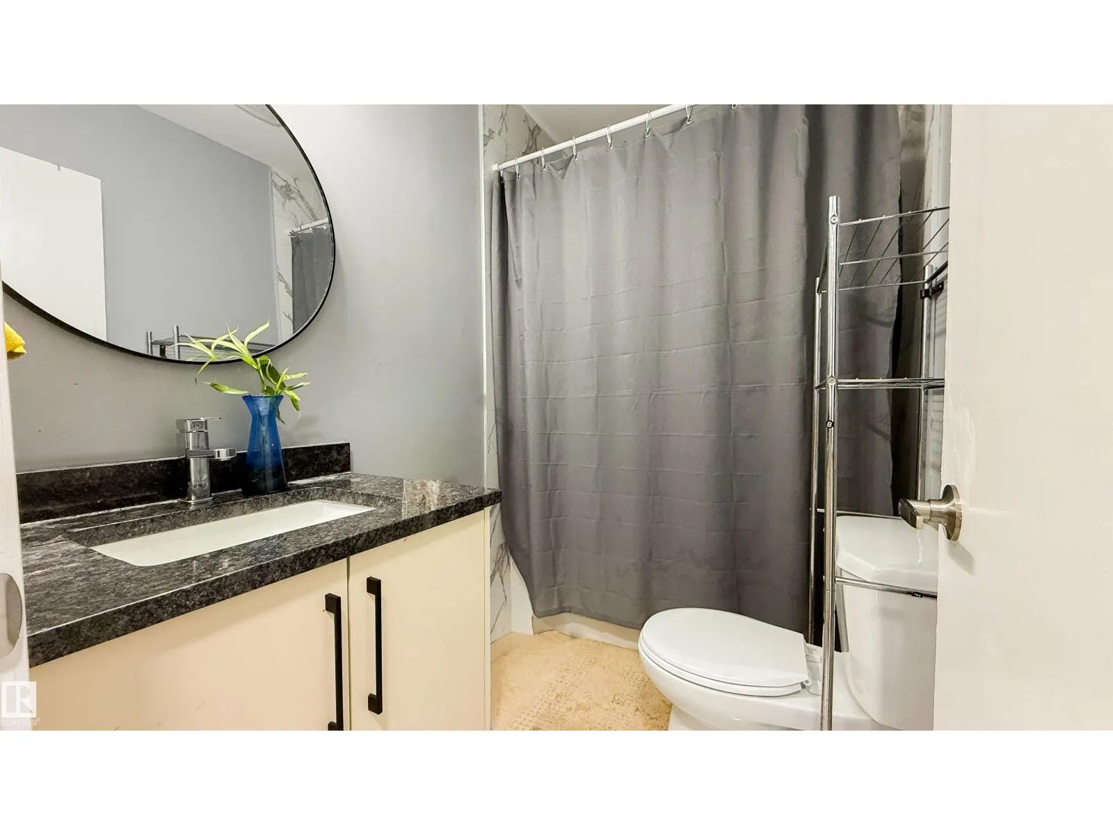 12005 40 ST NW