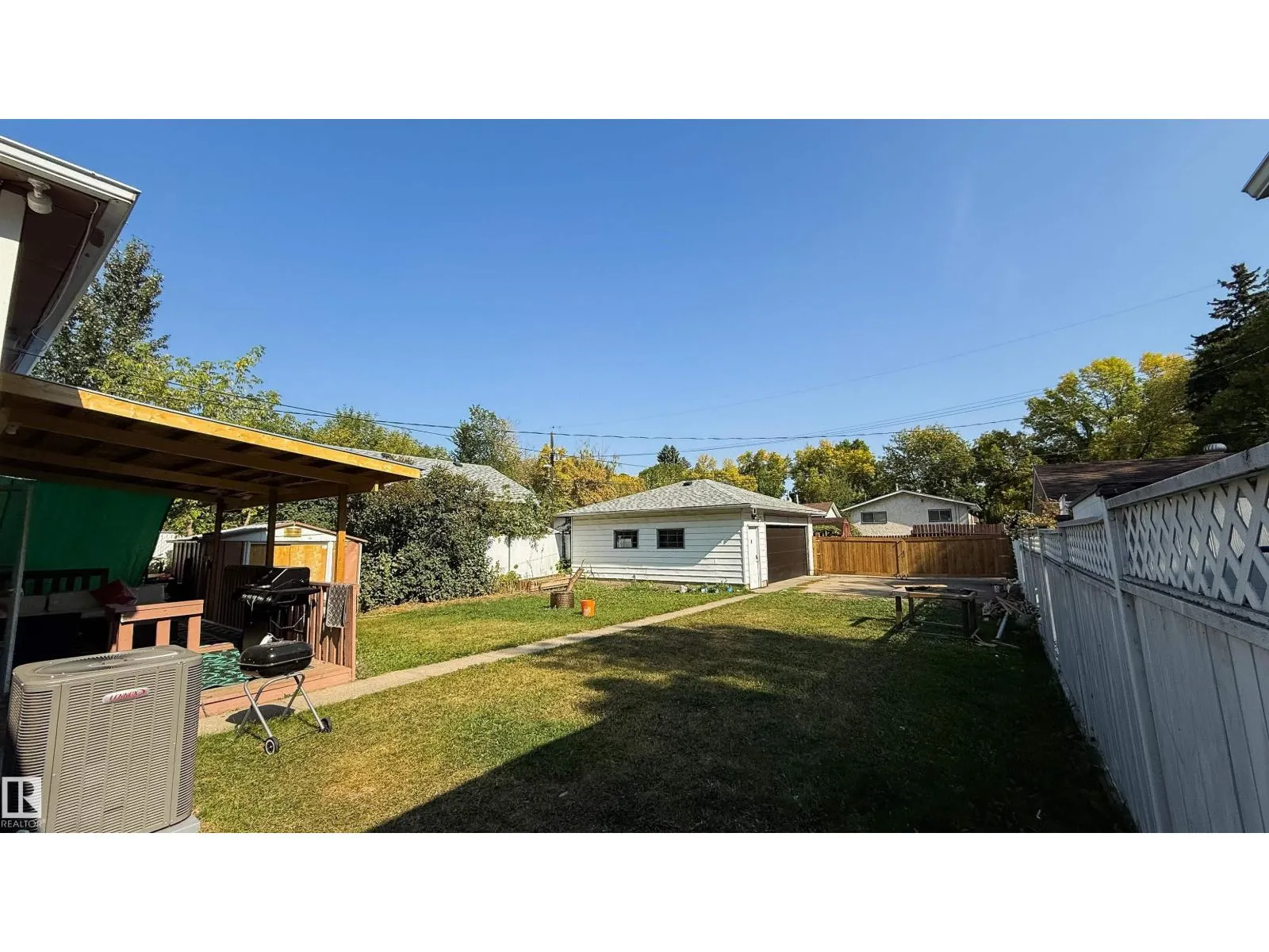 12005 40 ST NW