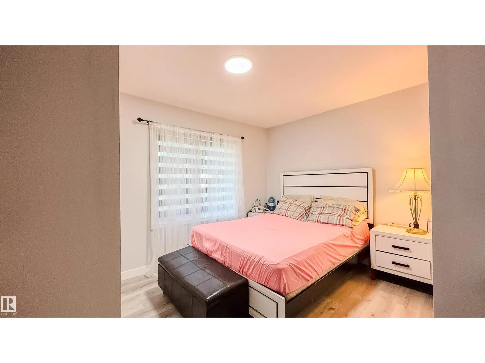 12005 40 ST NW