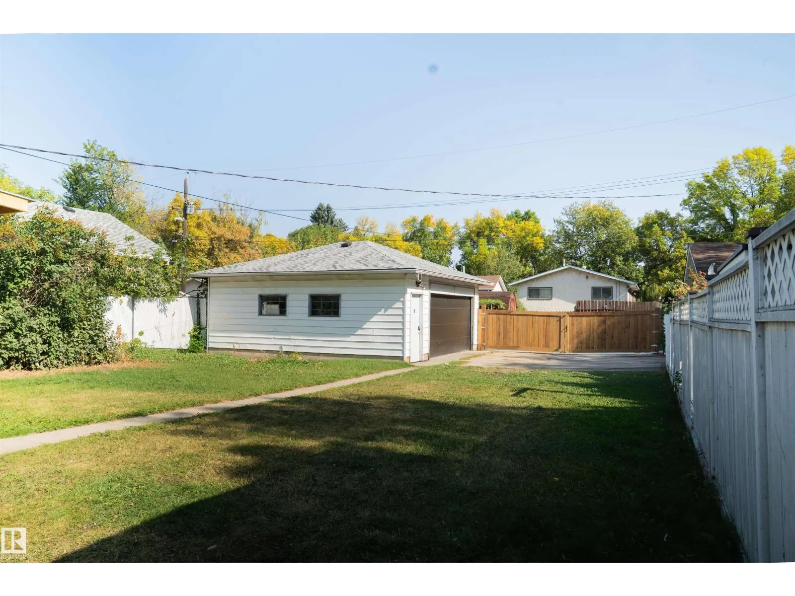 12005 40 ST NW