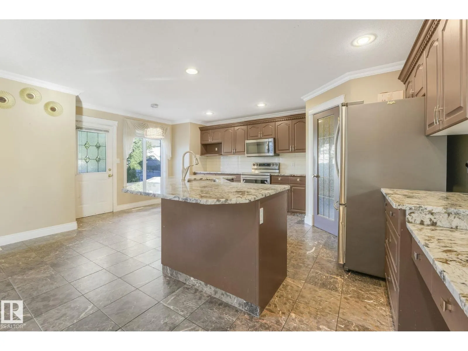 140 COTE CR NW