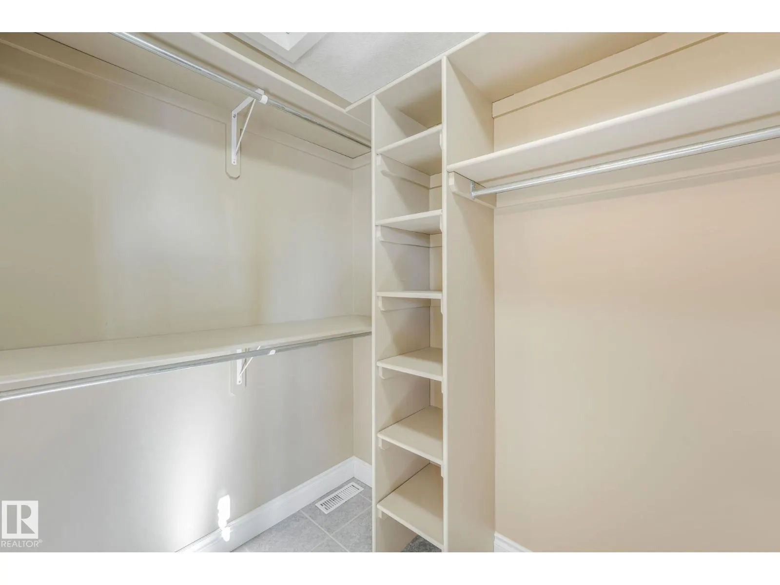 140 COTE CR NW