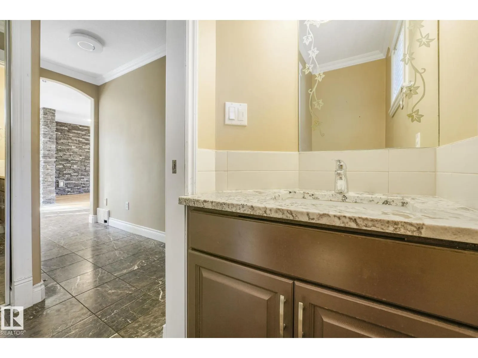 140 COTE CR NW