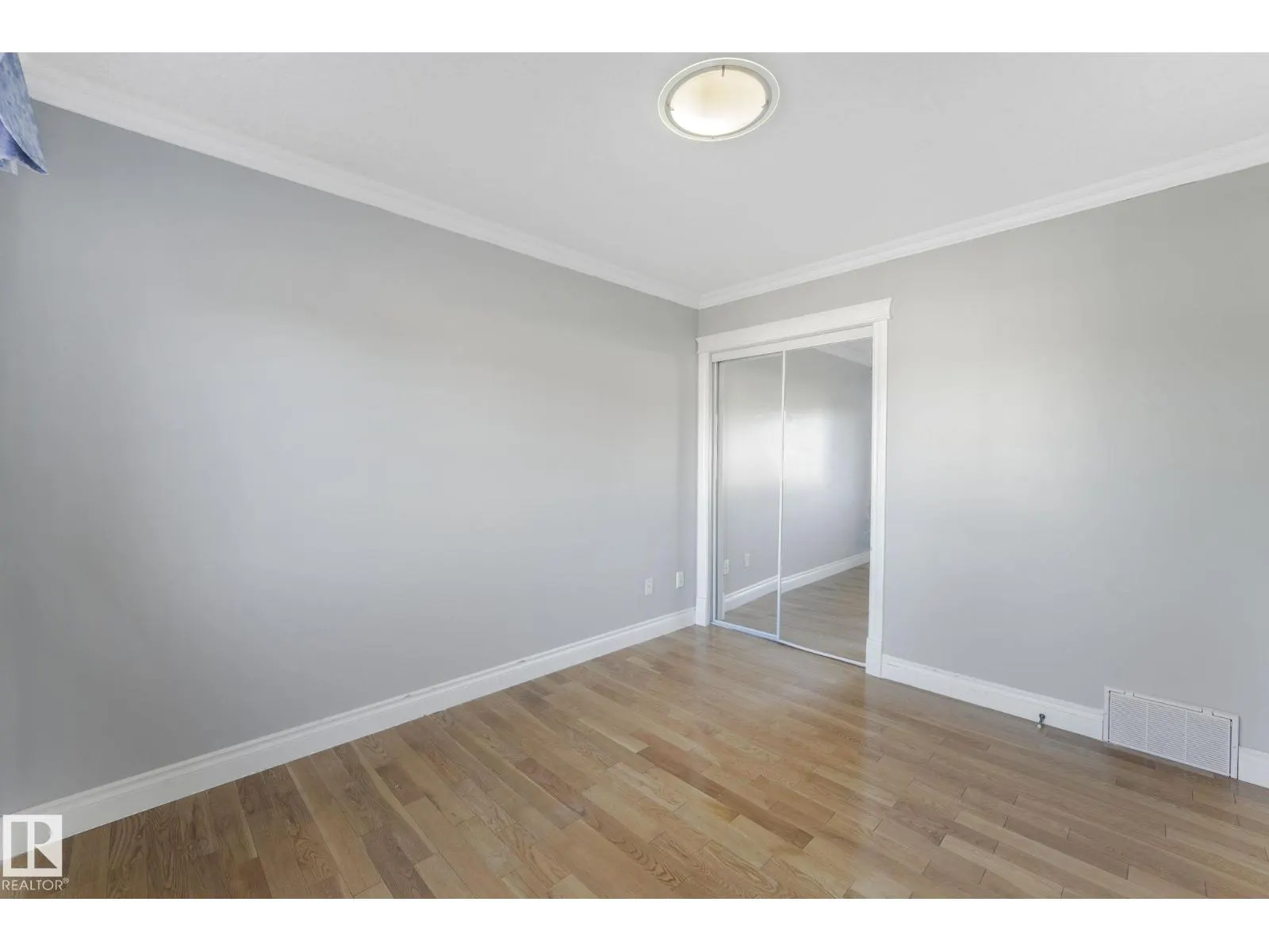 140 COTE CR NW