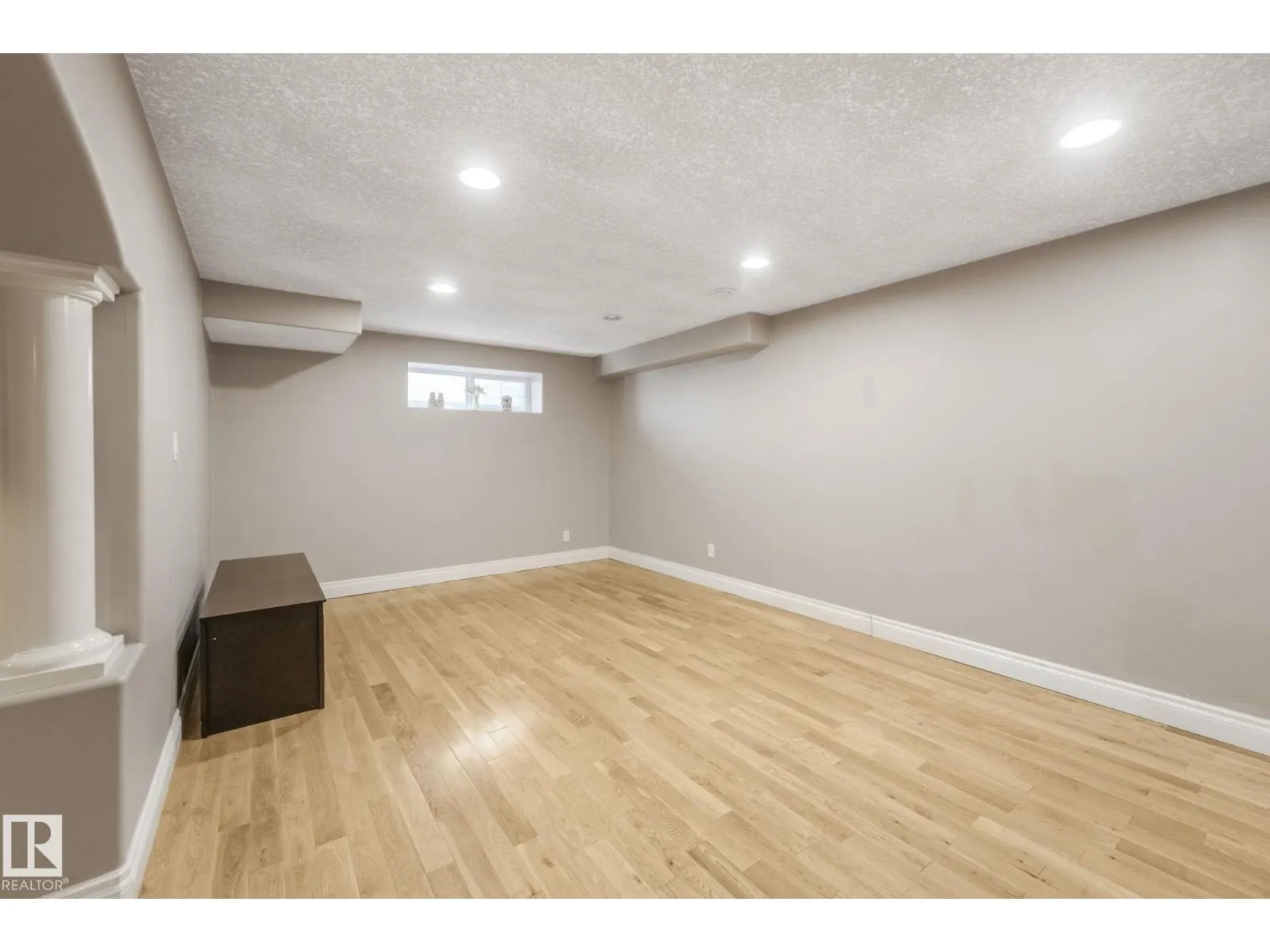 140 COTE CR NW