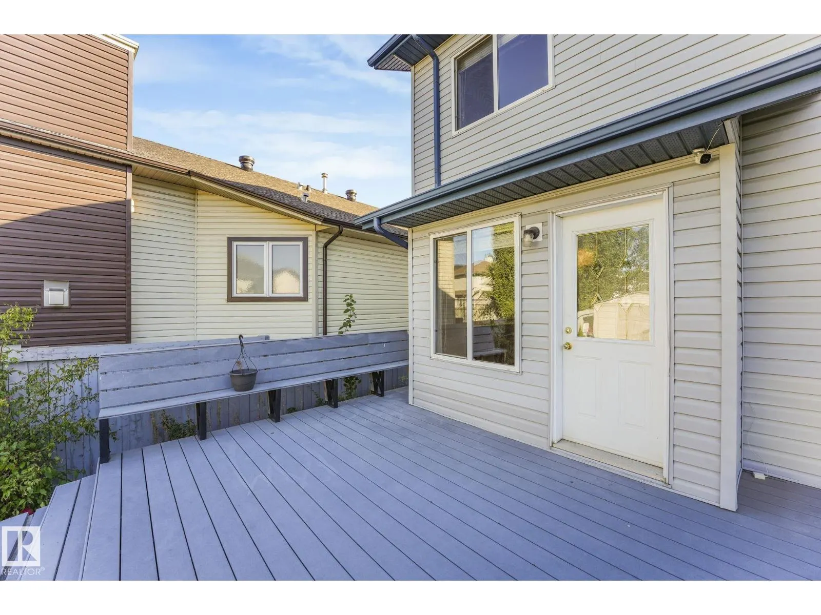 140 COTE CR NW