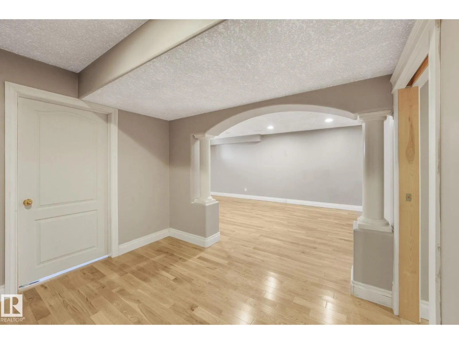 140 COTE CR NW