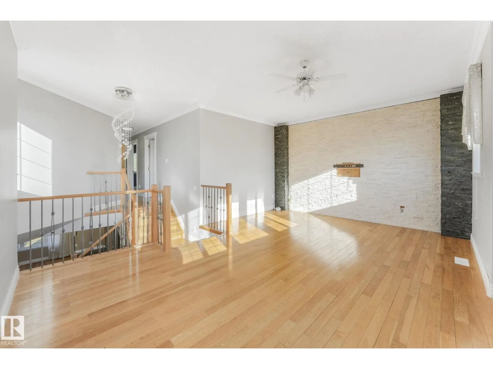 140 COTE CR NW