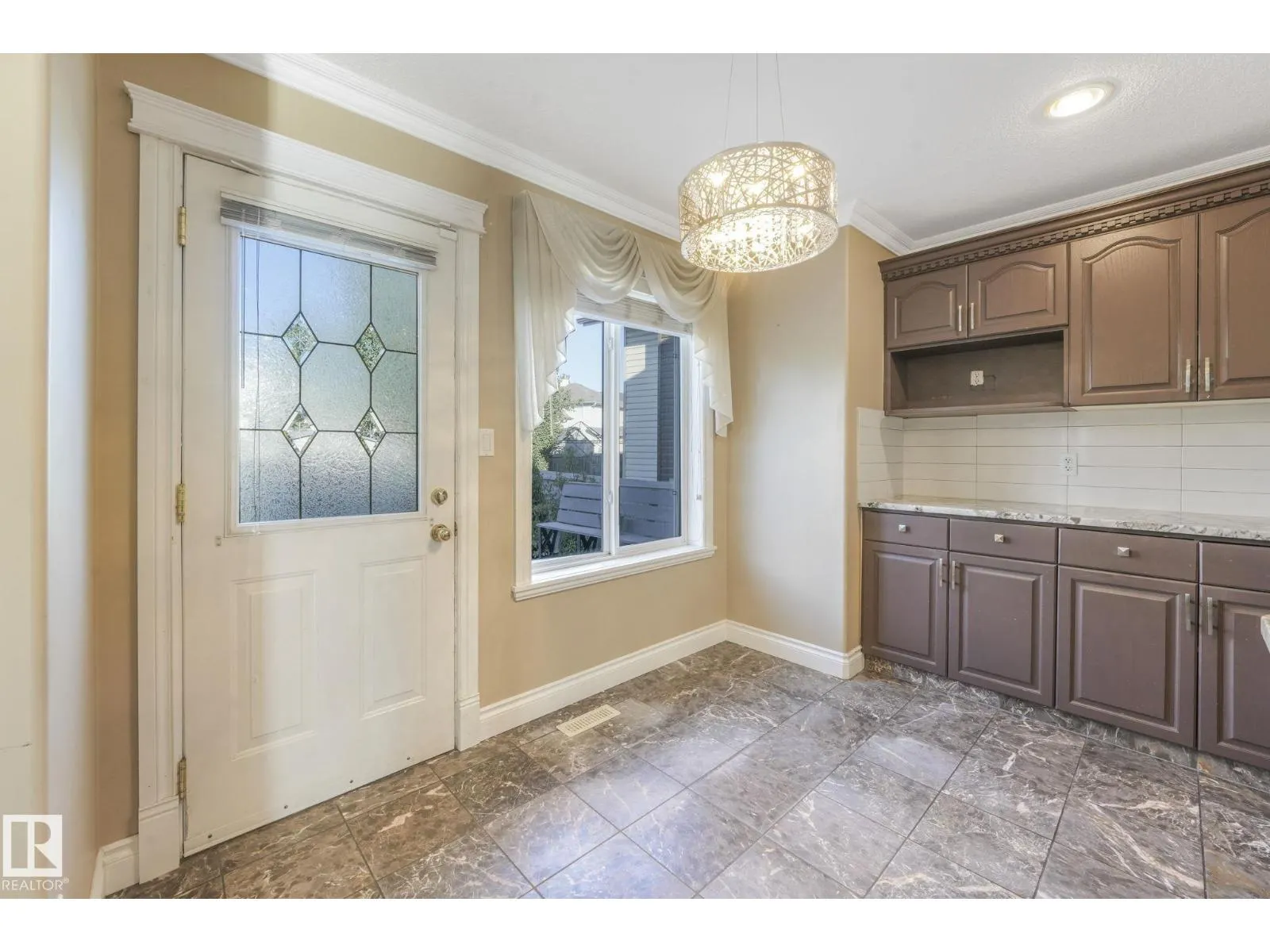 140 COTE CR NW