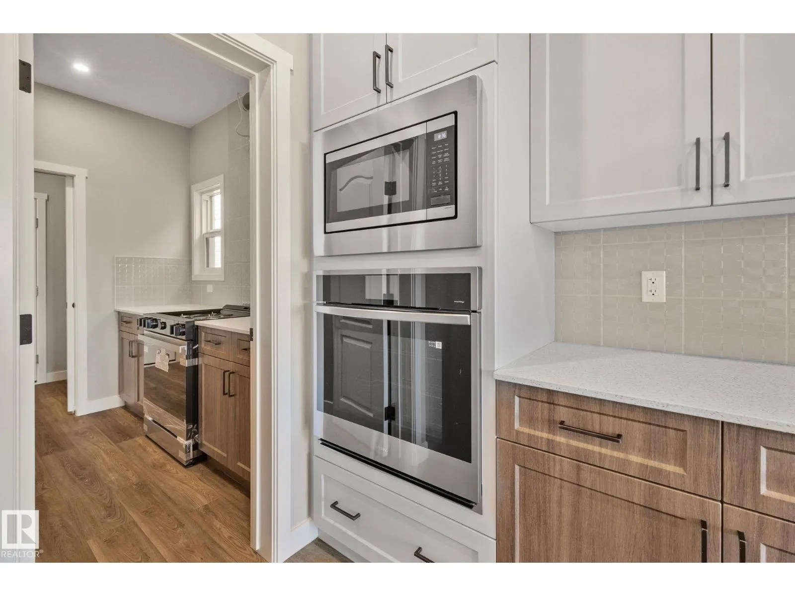 41 Savoy Cr