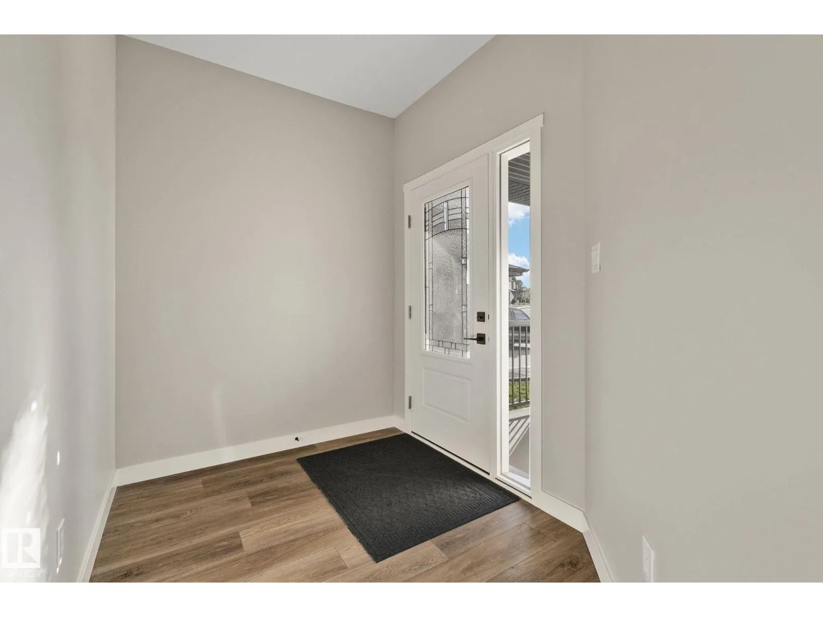 41 Savoy Cr