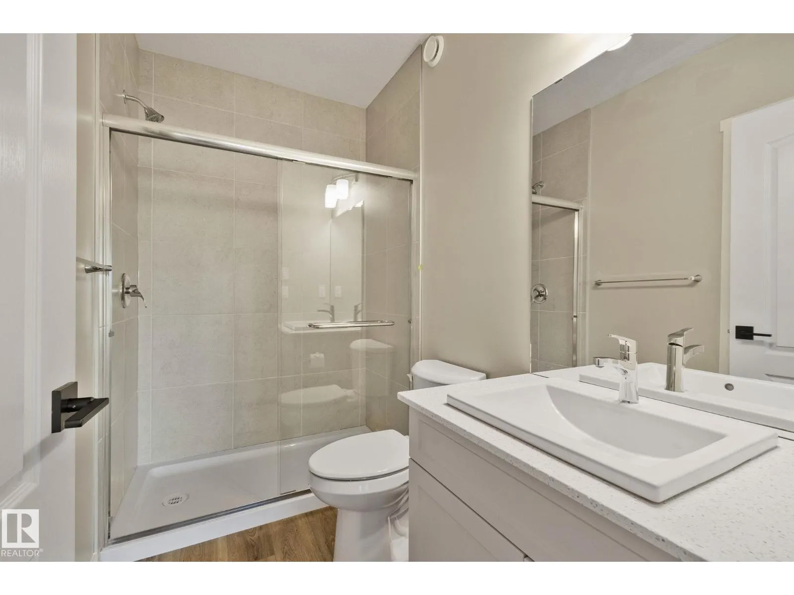 41 Savoy Cr
