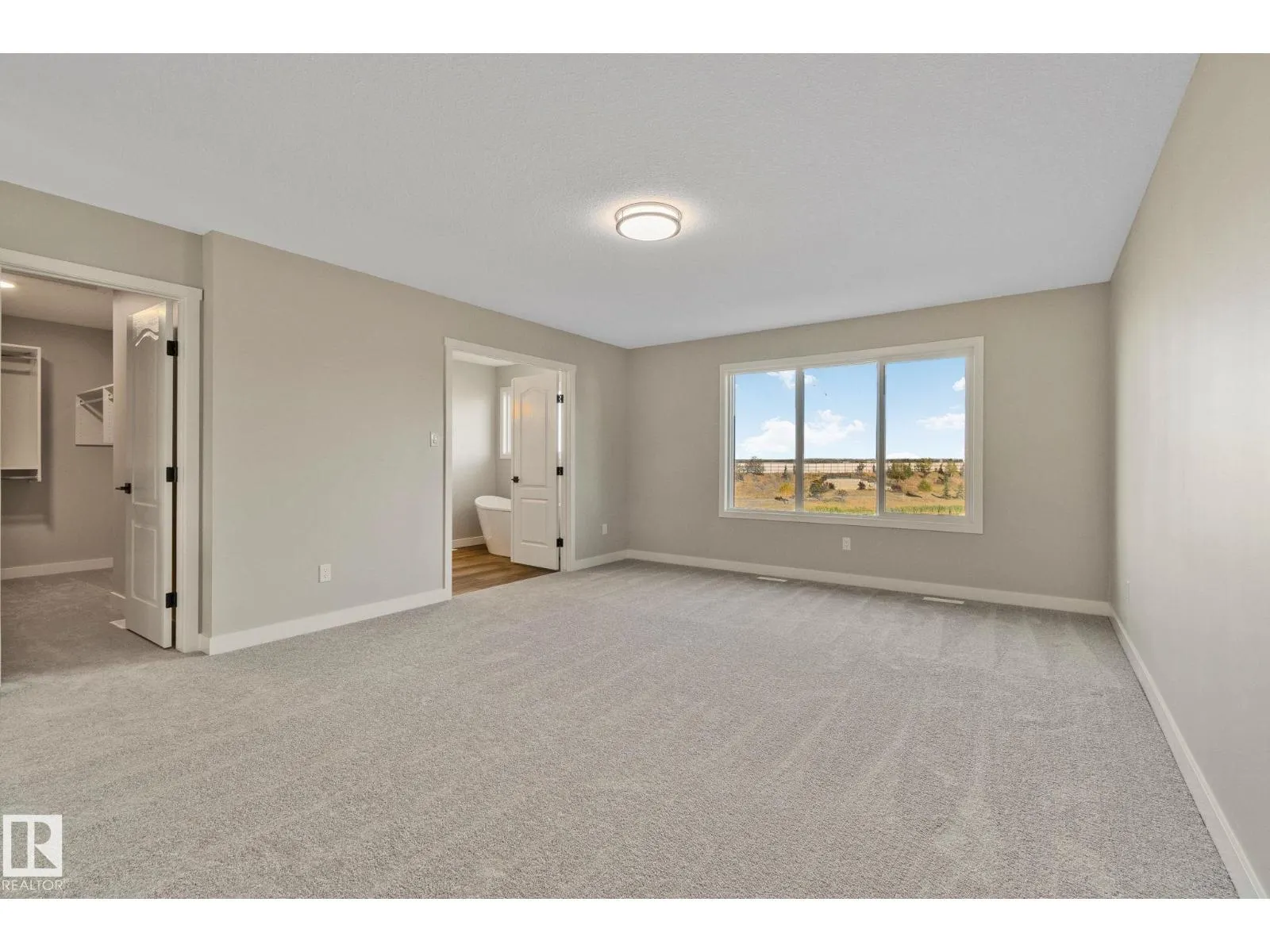 41 Savoy Cr