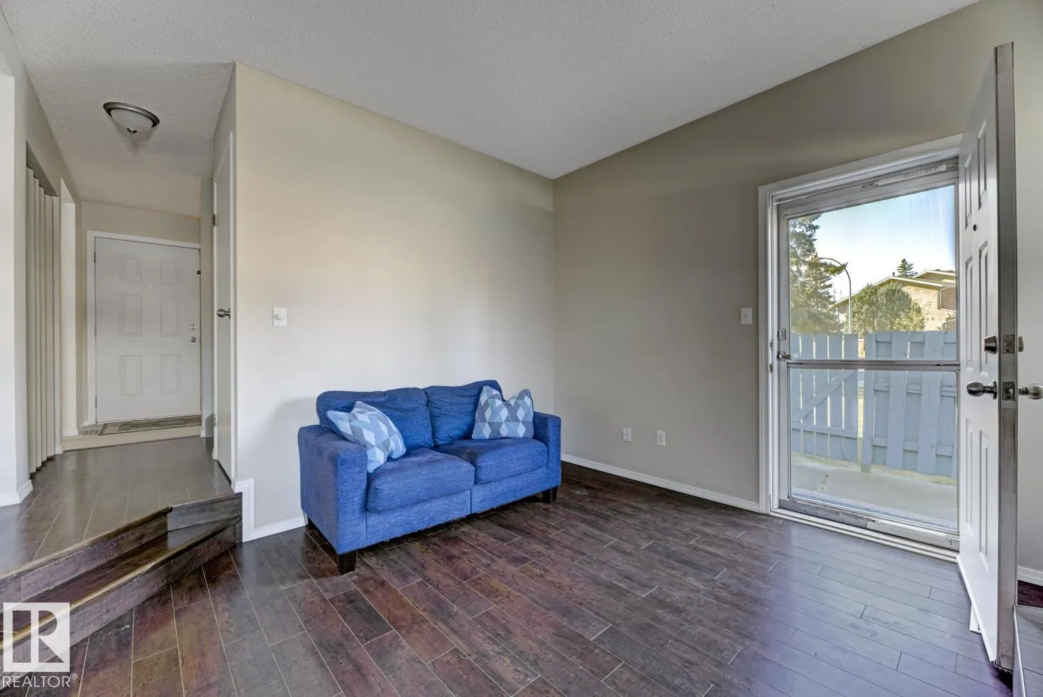 #33 15710 BEAUMARIS RD NW