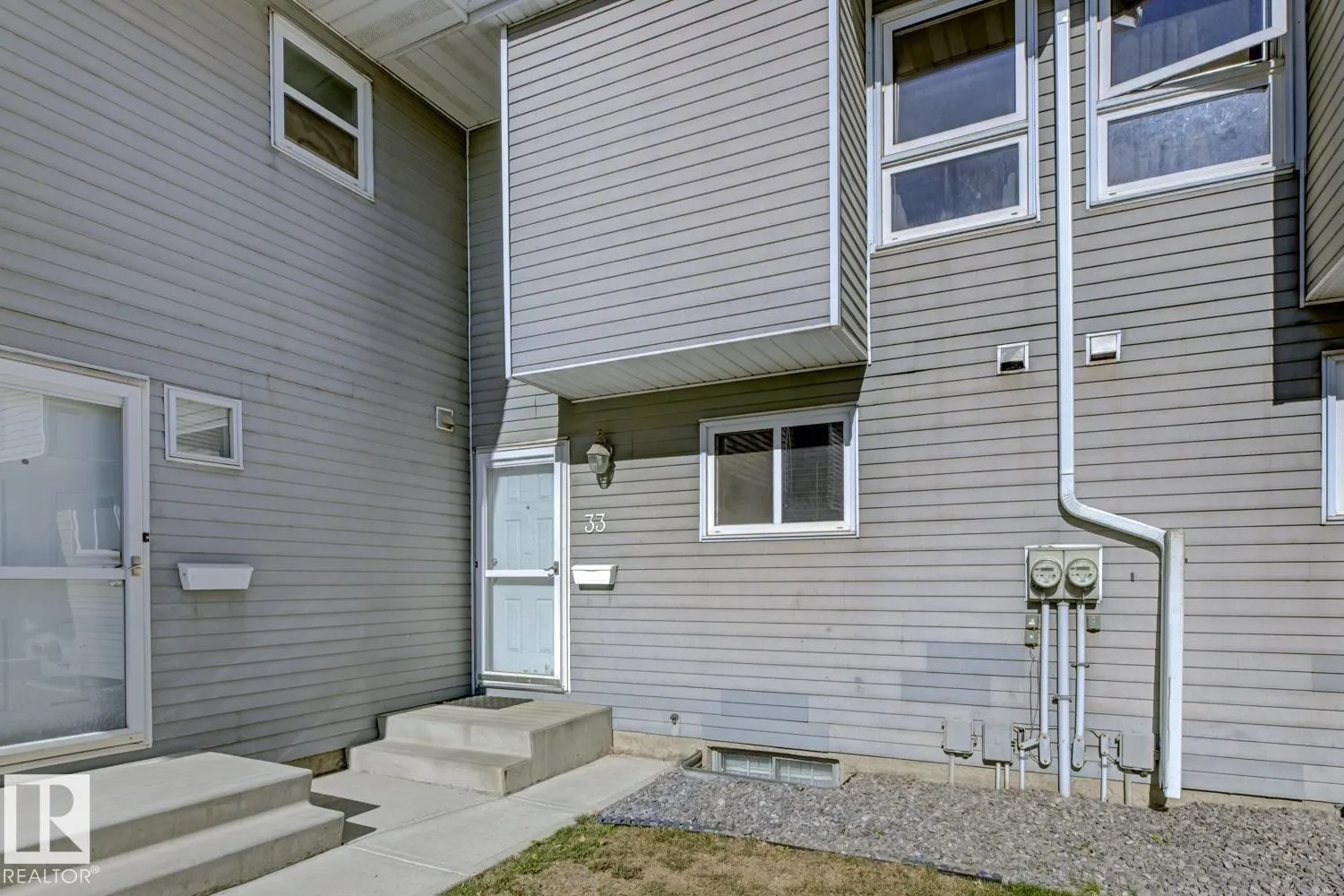 #33 15710 BEAUMARIS RD NW