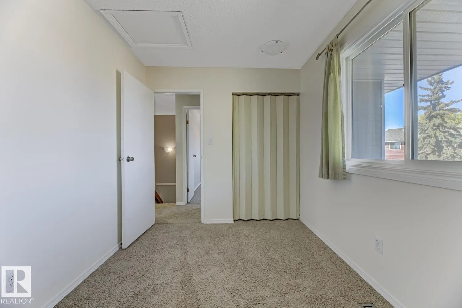 #33 15710 BEAUMARIS RD NW
