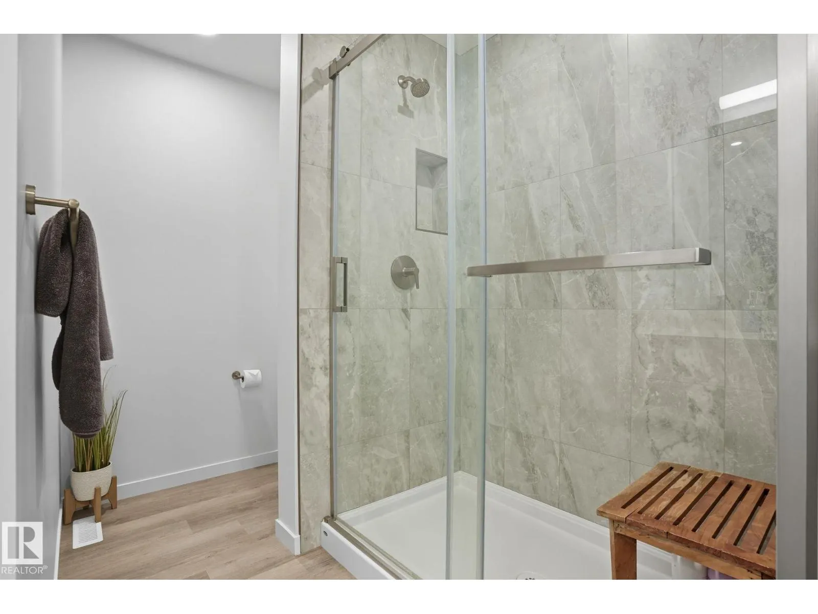 3302 KULAY WY SW