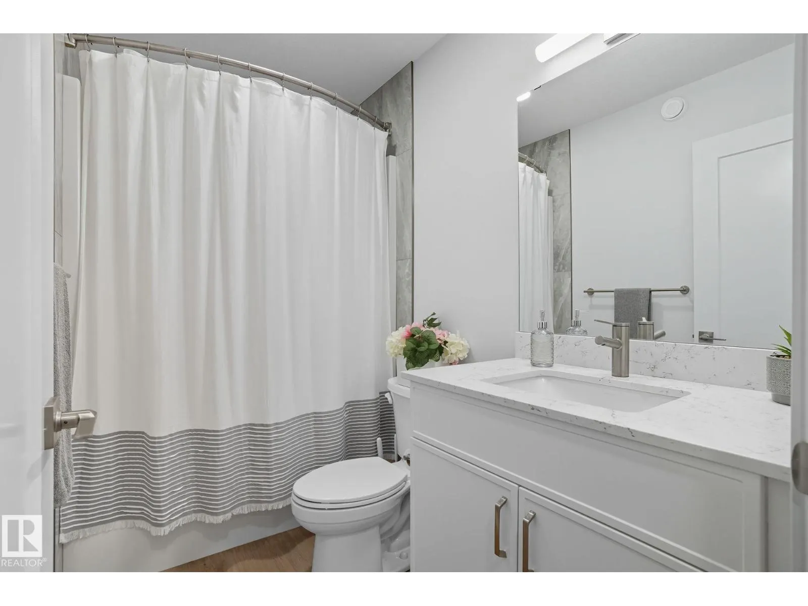 3302 KULAY WY SW