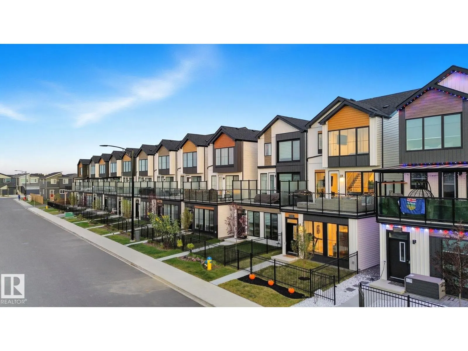 3302 KULAY WY SW