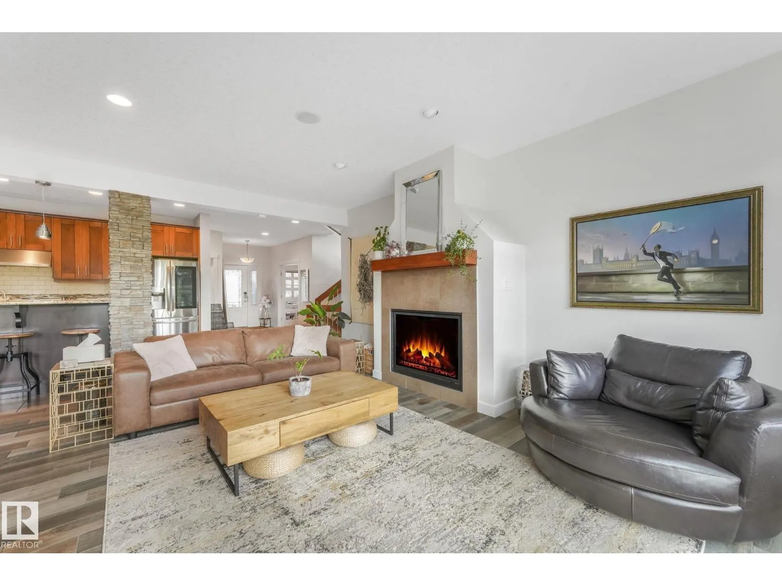 2441 BOWEN WD SW