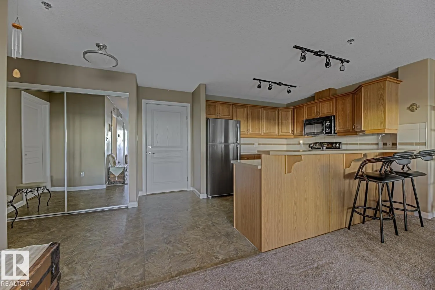 #310 530 HOOKE RD NW