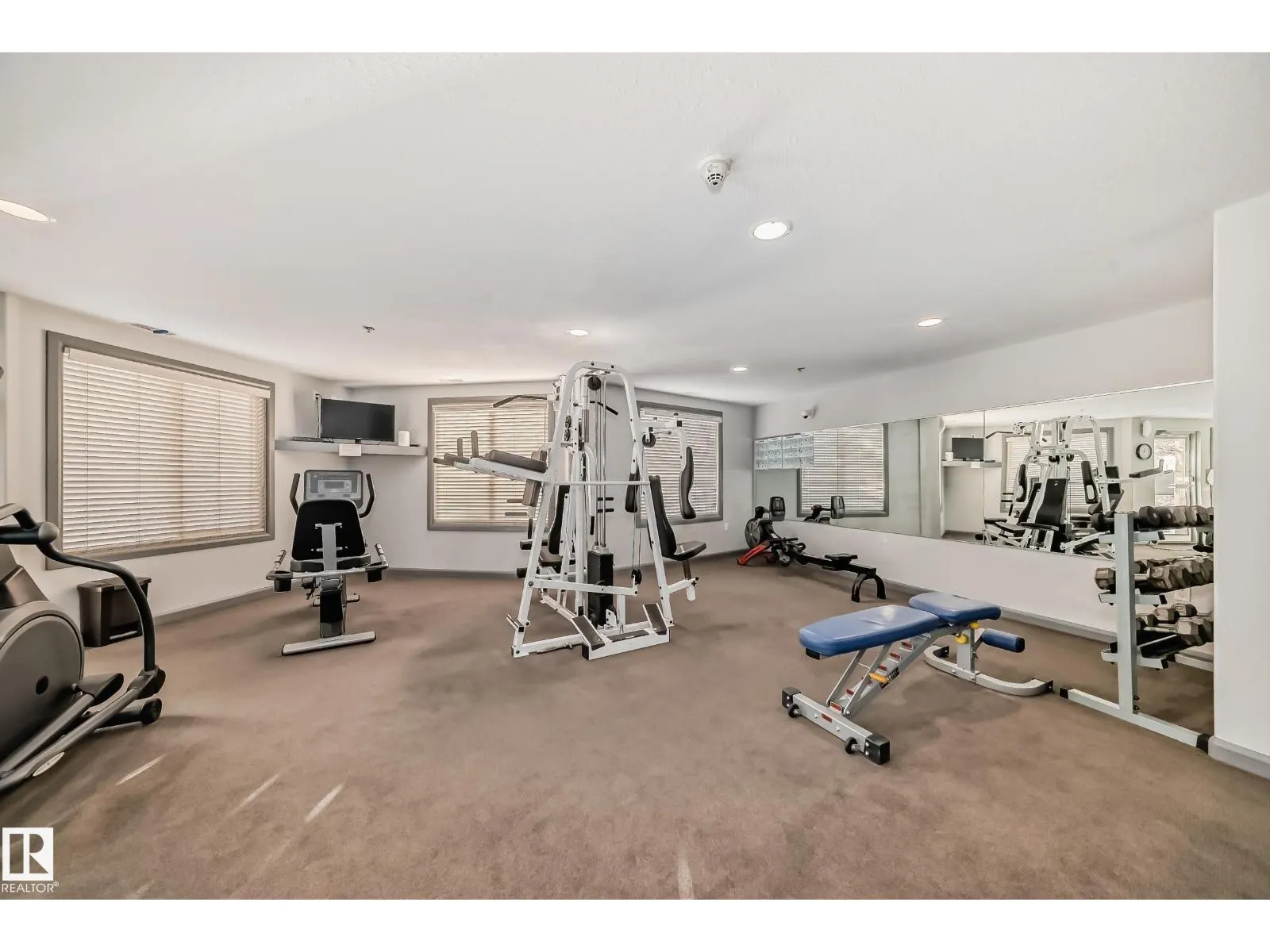 #310 530 HOOKE RD NW