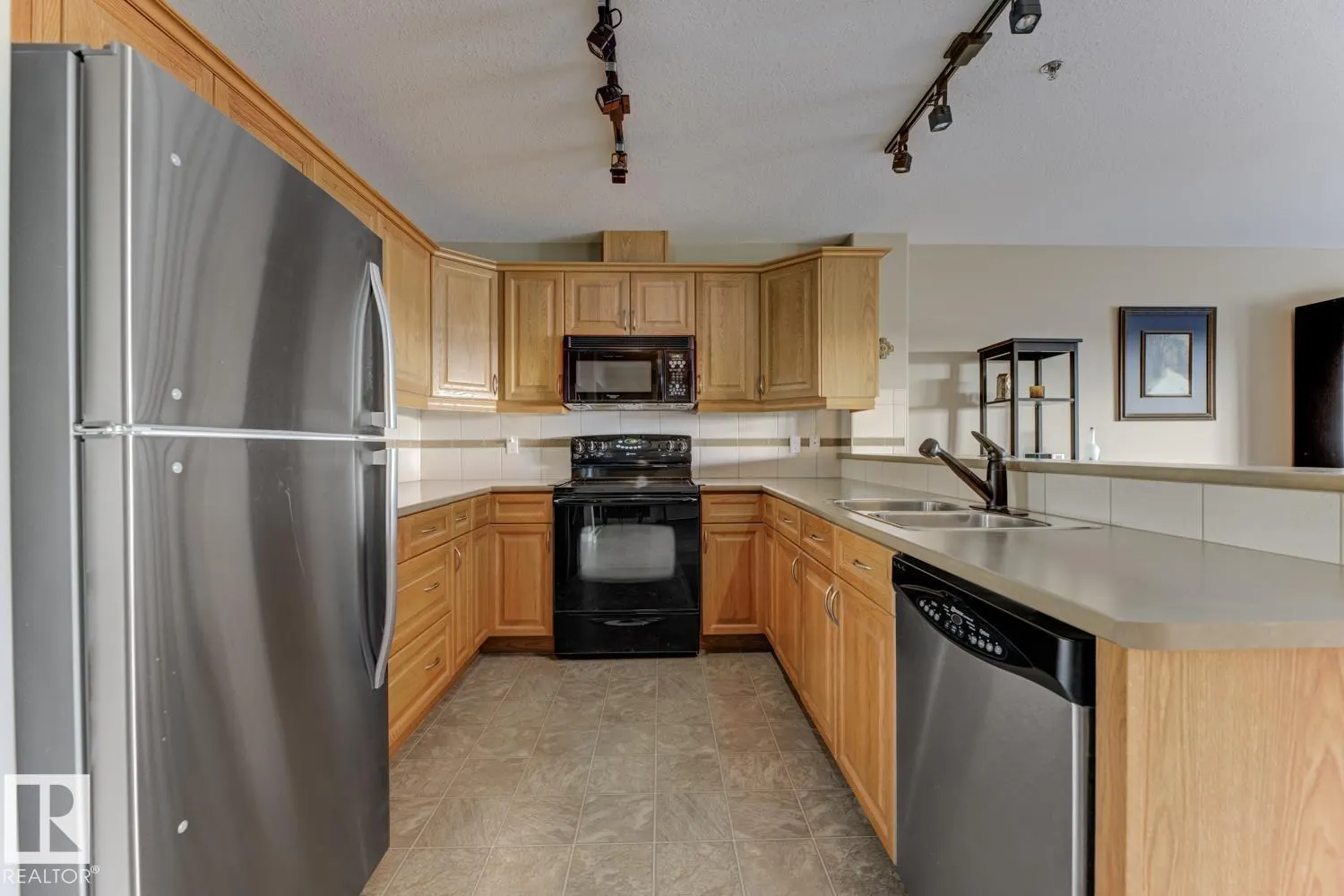 #310 530 HOOKE RD NW