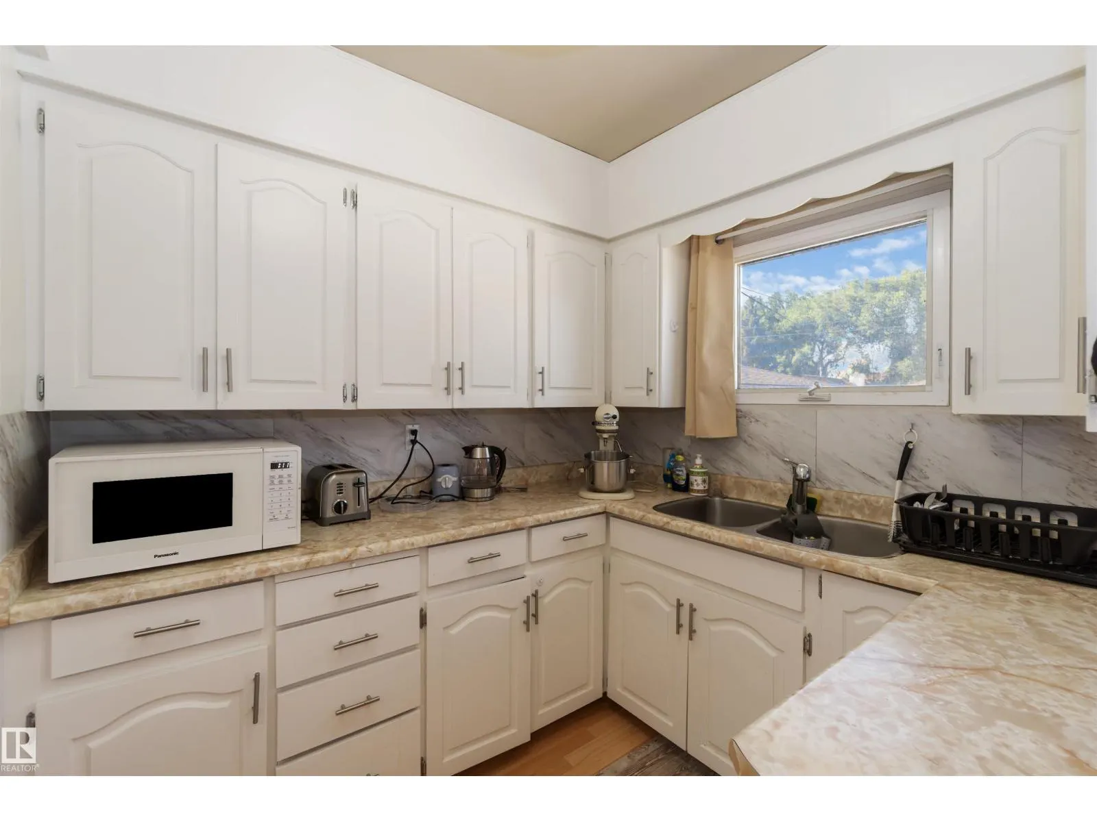 13124 63 ST NW