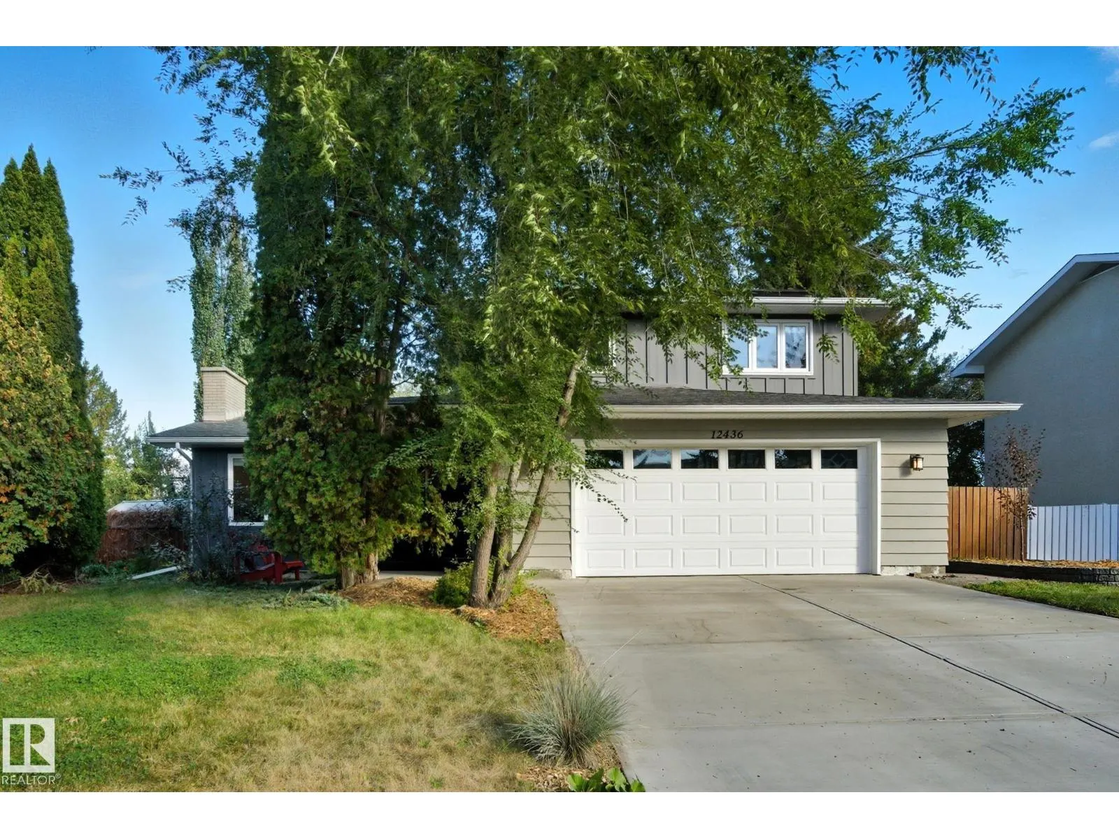 12436 LANSDOWNE DR NW