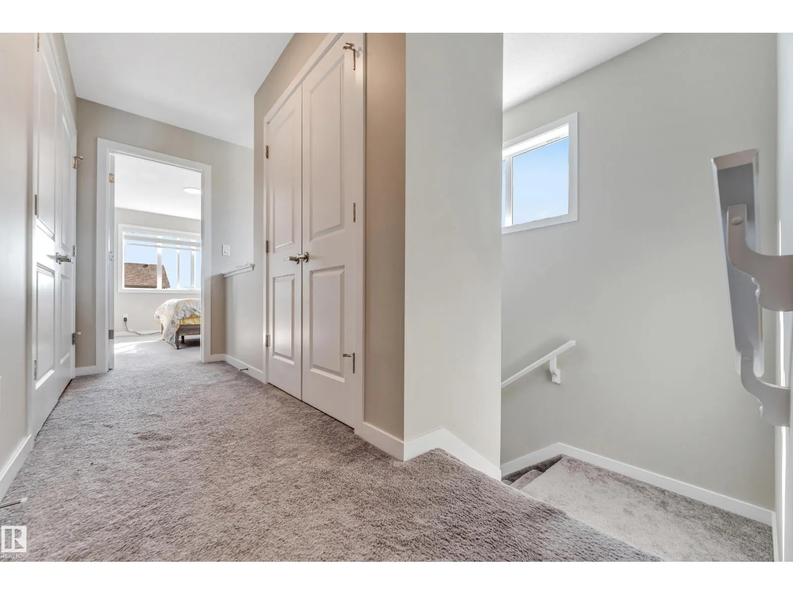 232 ORCHARDS BV SW