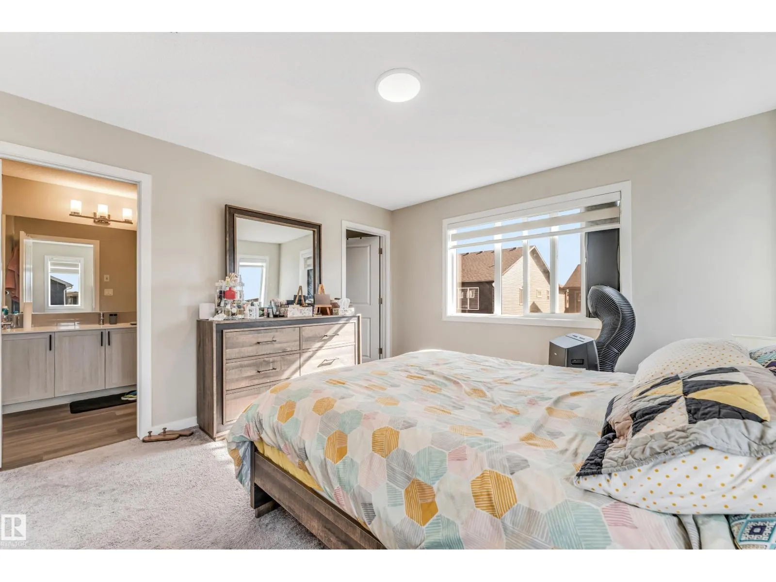 232 ORCHARDS BV SW