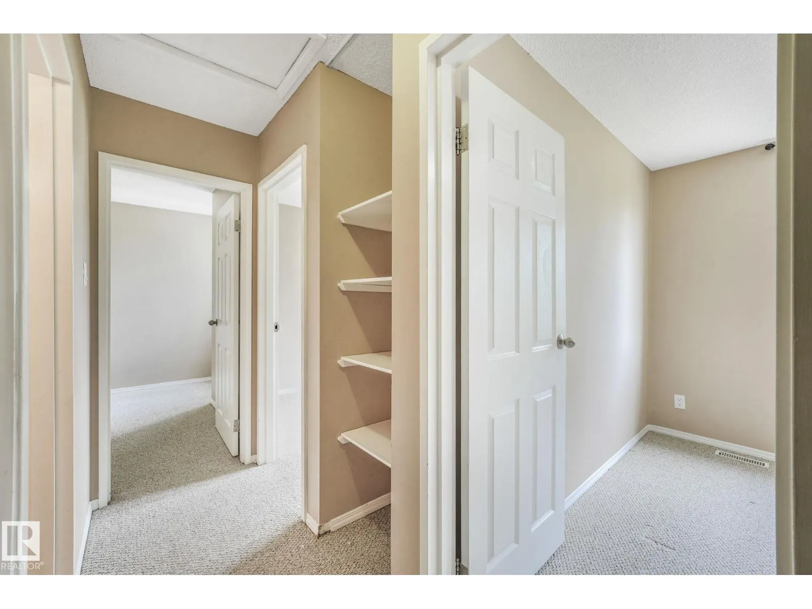 5 AMBERLY CO NW