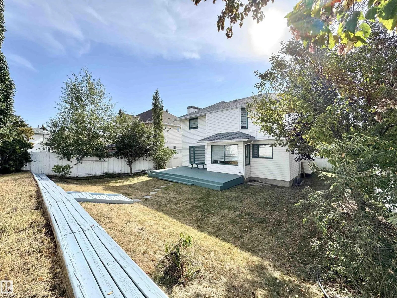 2908 44A AV NW