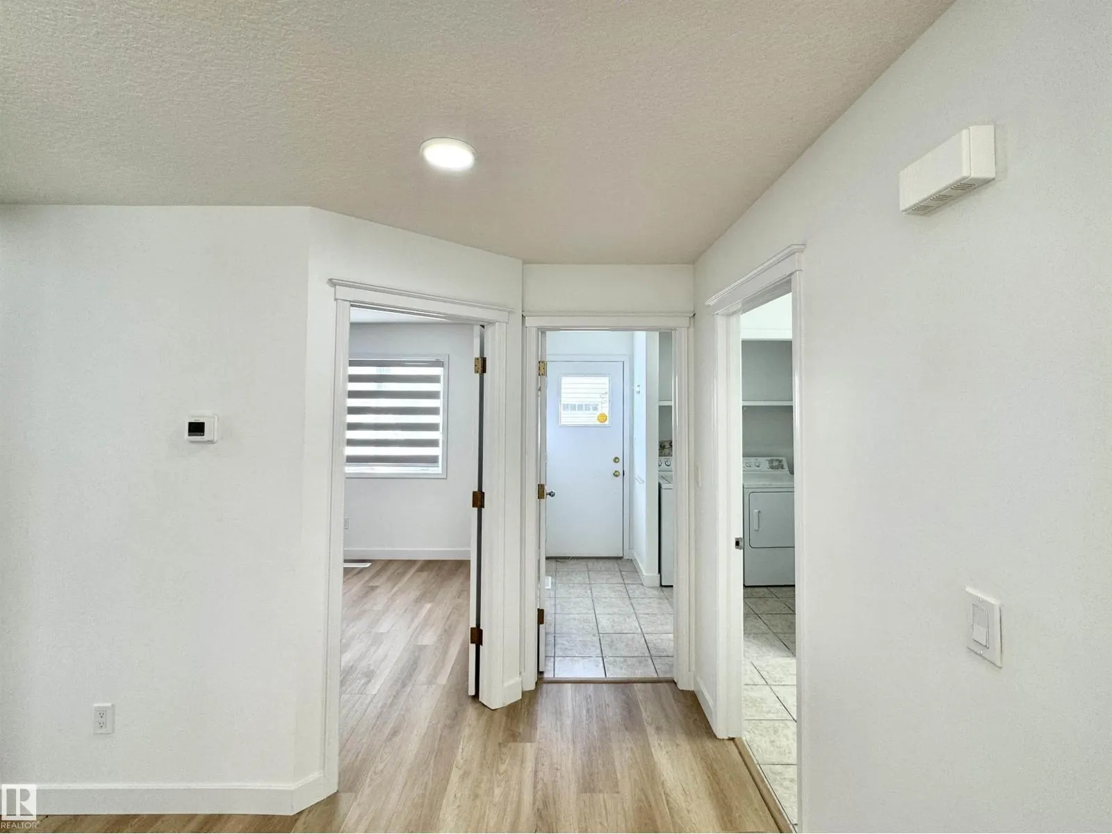 2908 44A AV NW