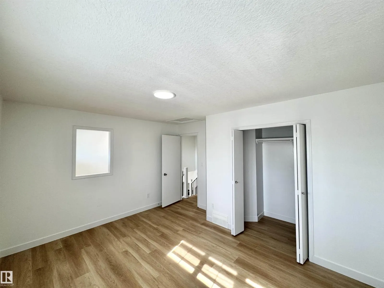 2908 44A AV NW
