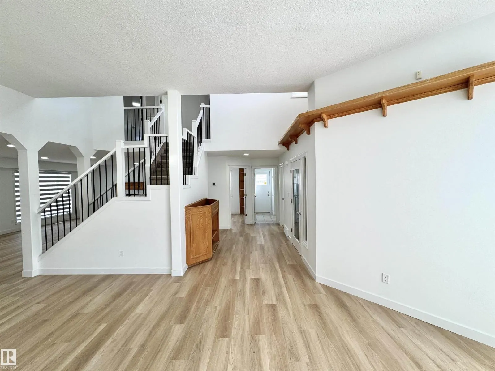 2908 44A AV NW