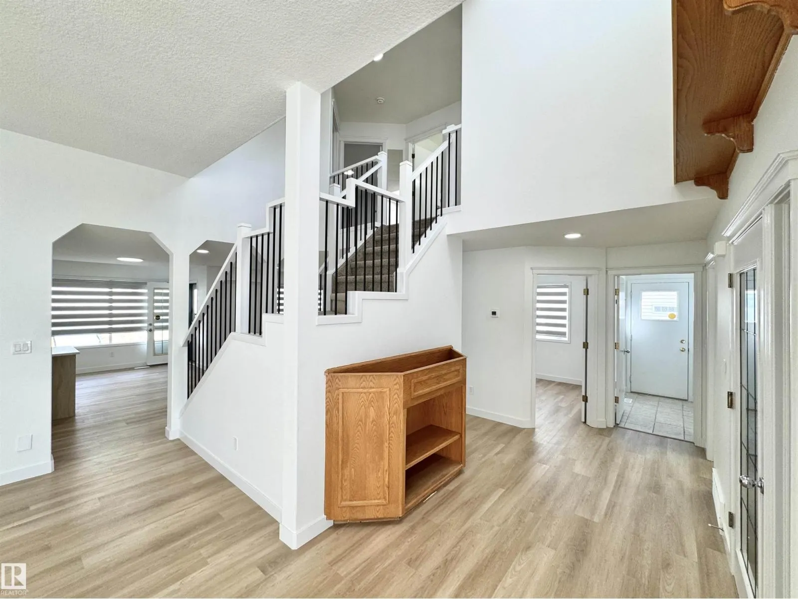 2908 44A AV NW