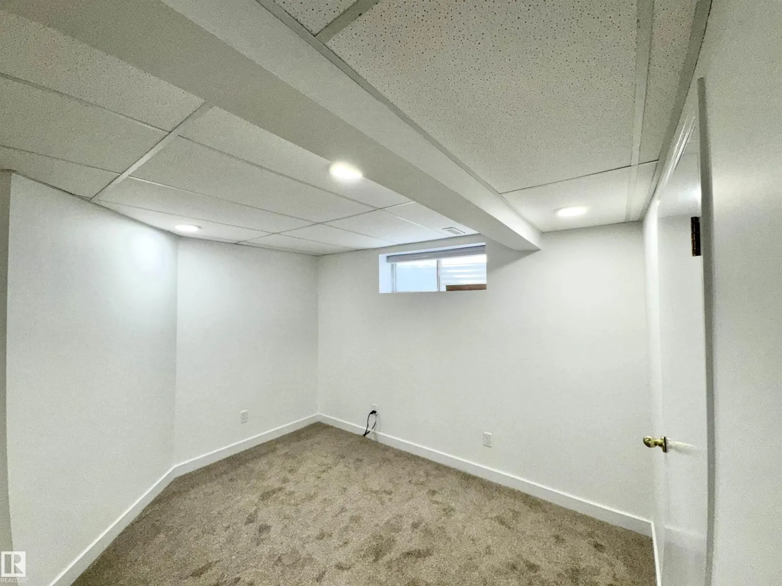 2908 44A AV NW