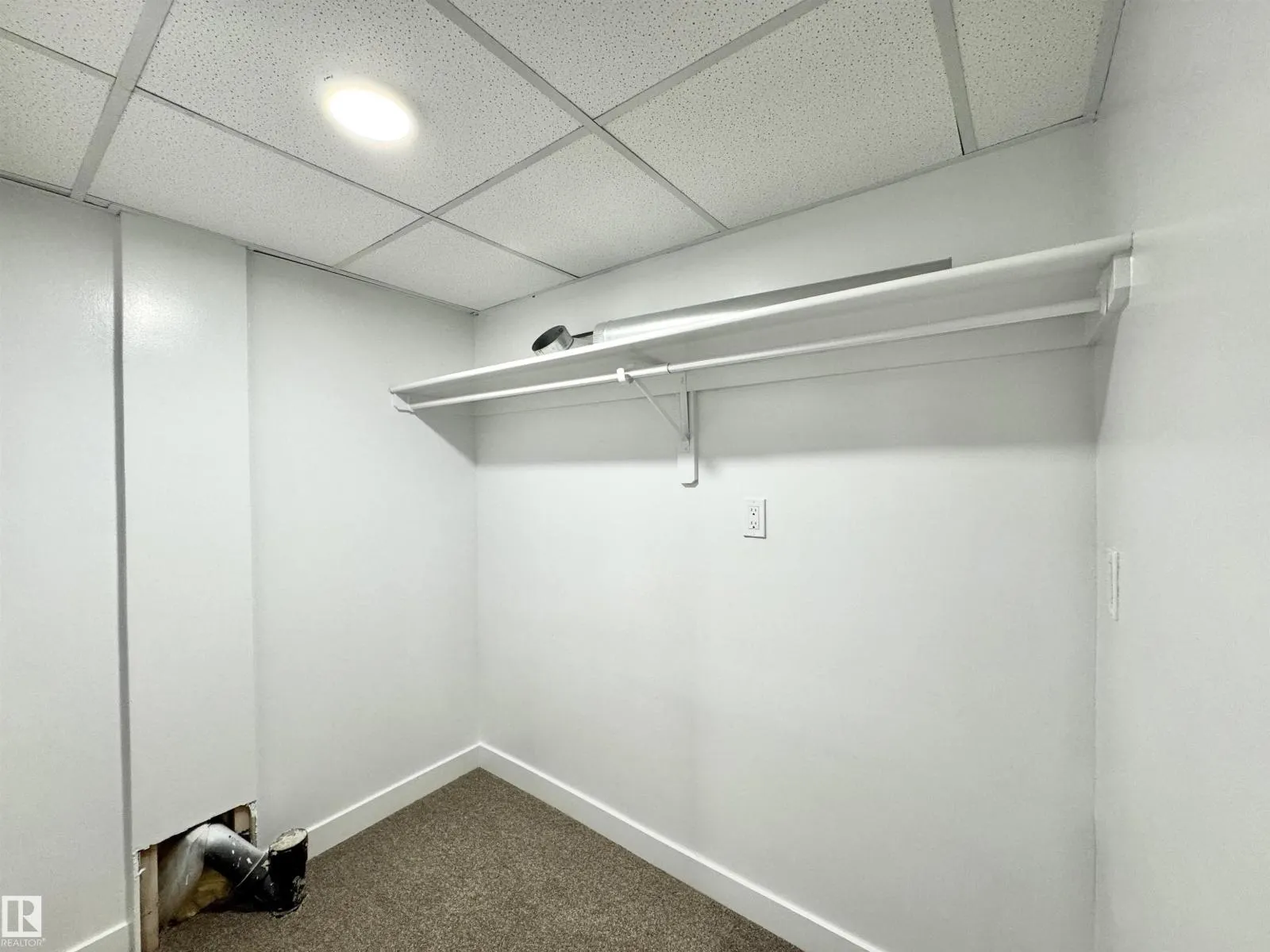2908 44A AV NW