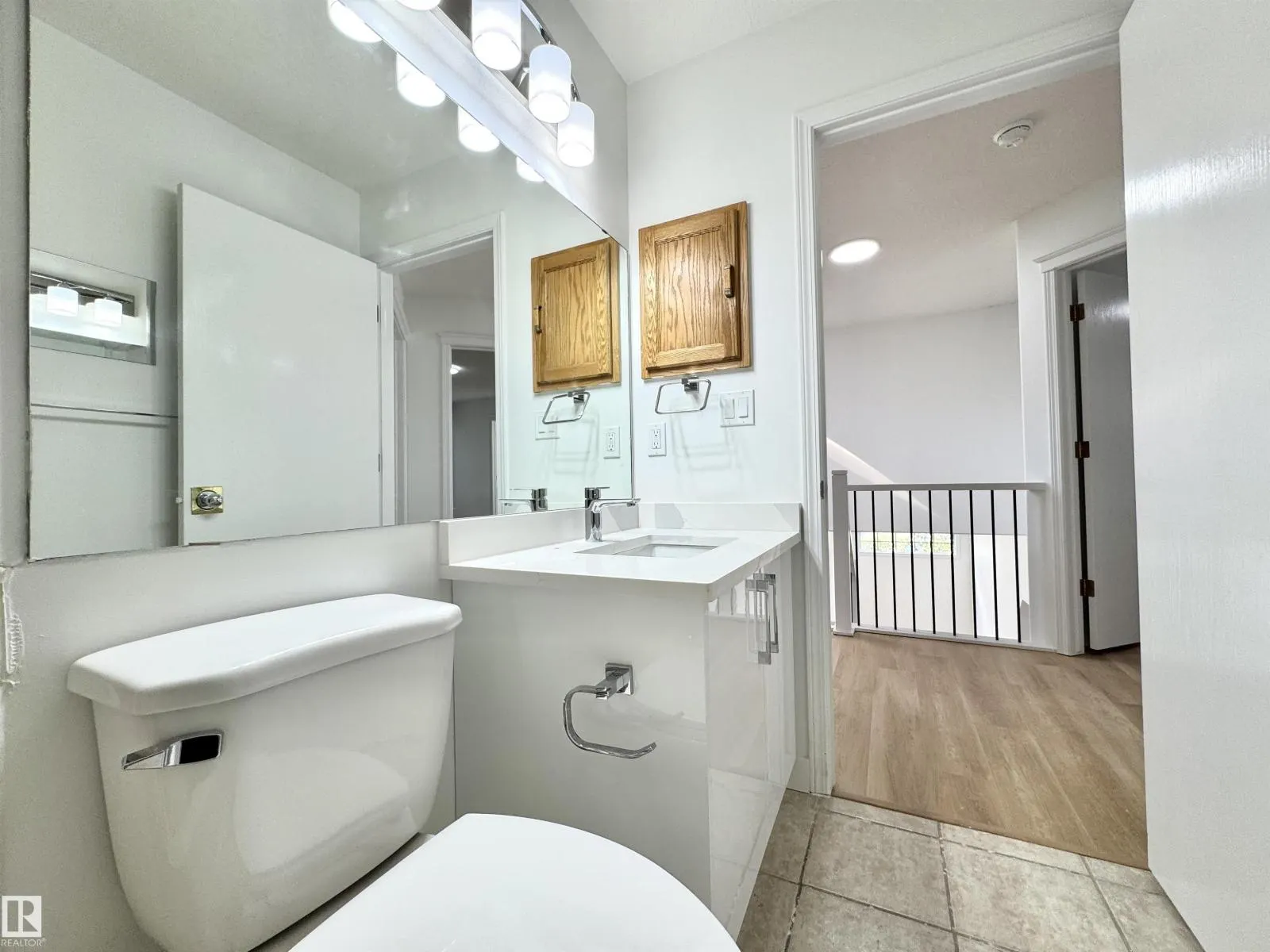 2908 44A AV NW