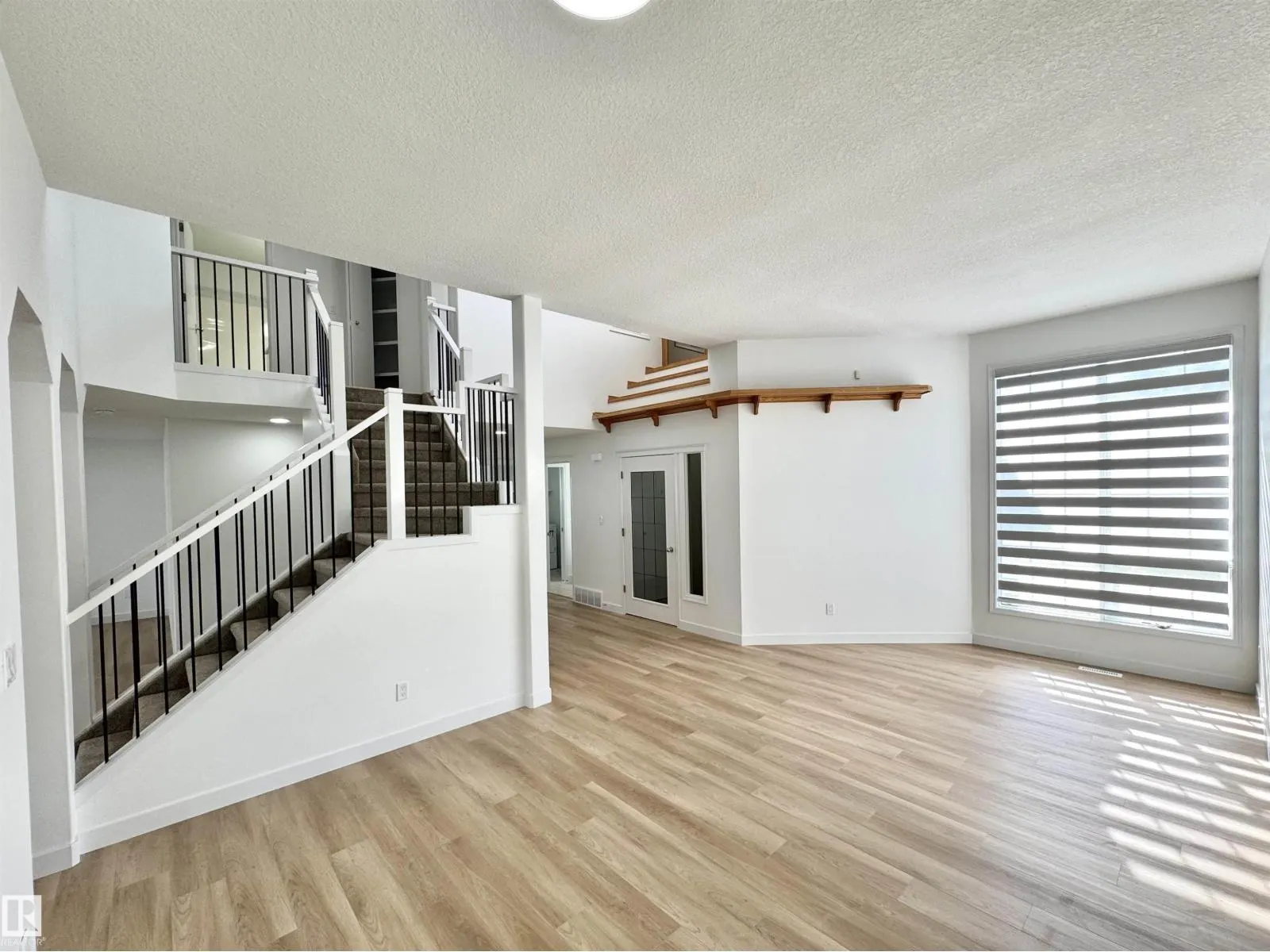 2908 44A AV NW