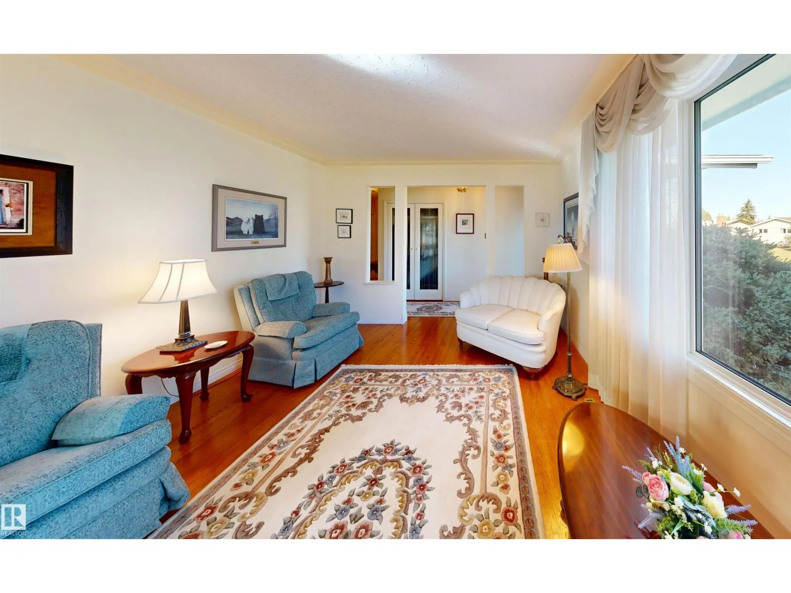 8428 54 ST NW