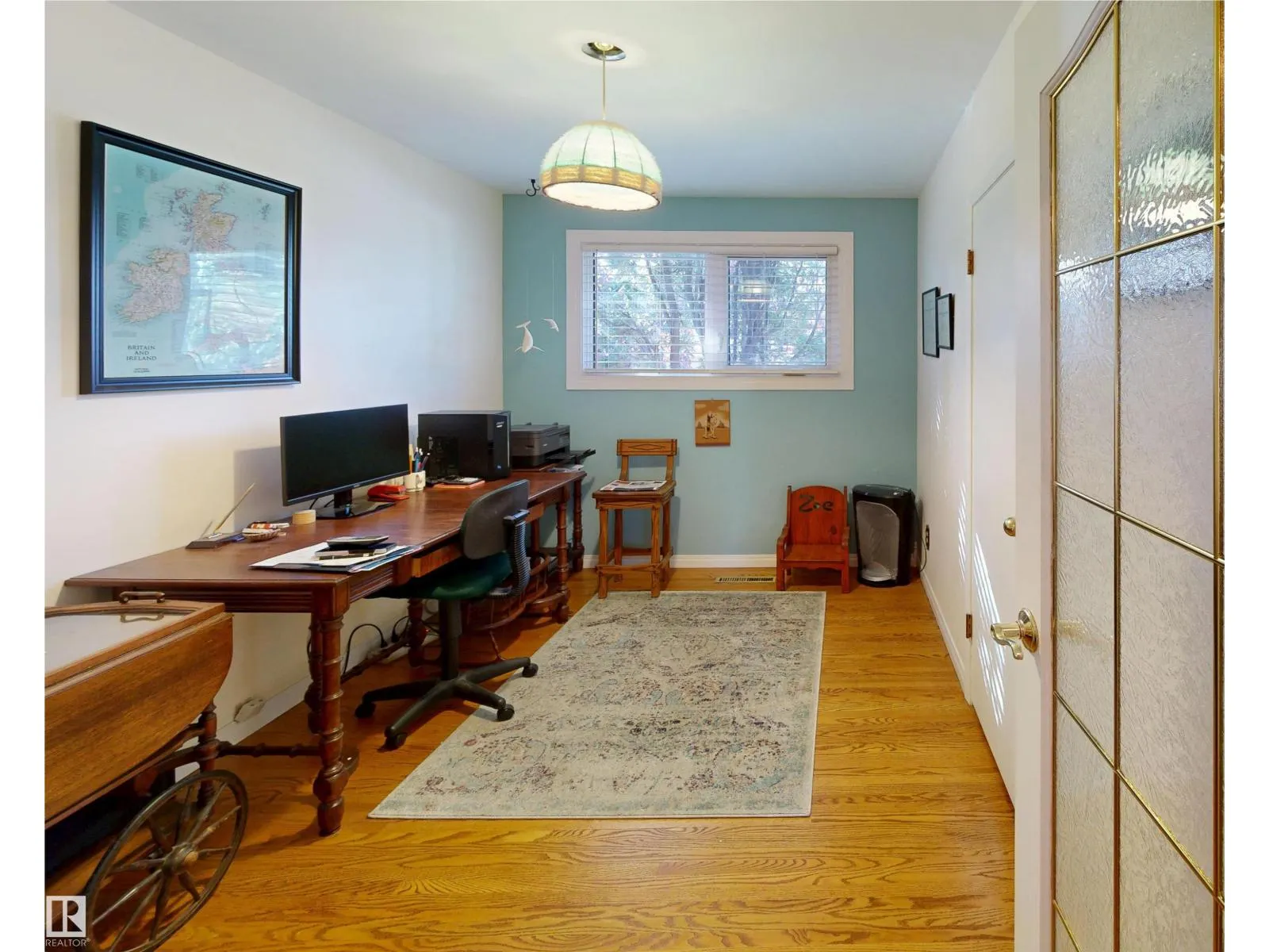 8428 54 ST NW