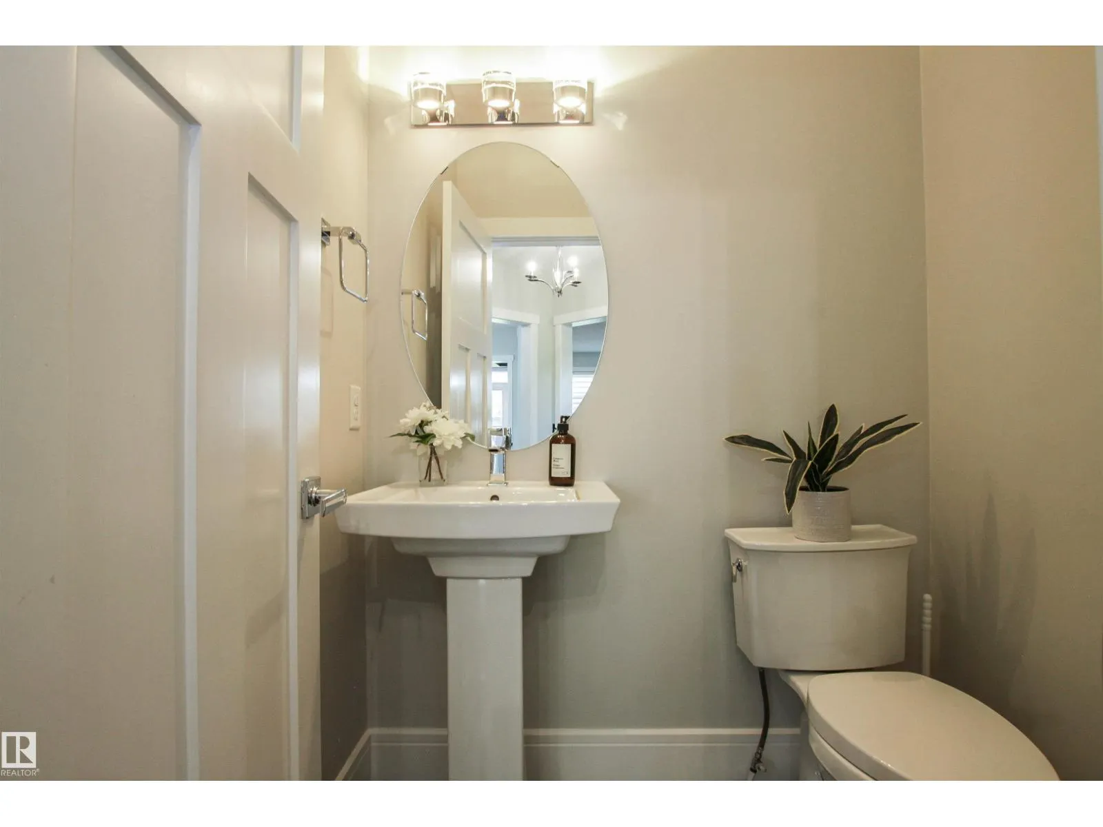 181 SANDALWOOD CR