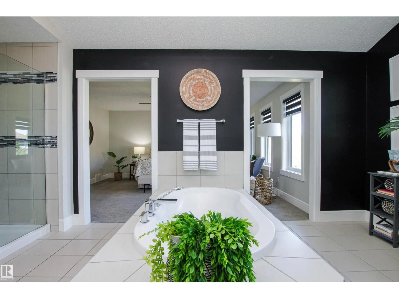 181 SANDALWOOD CR