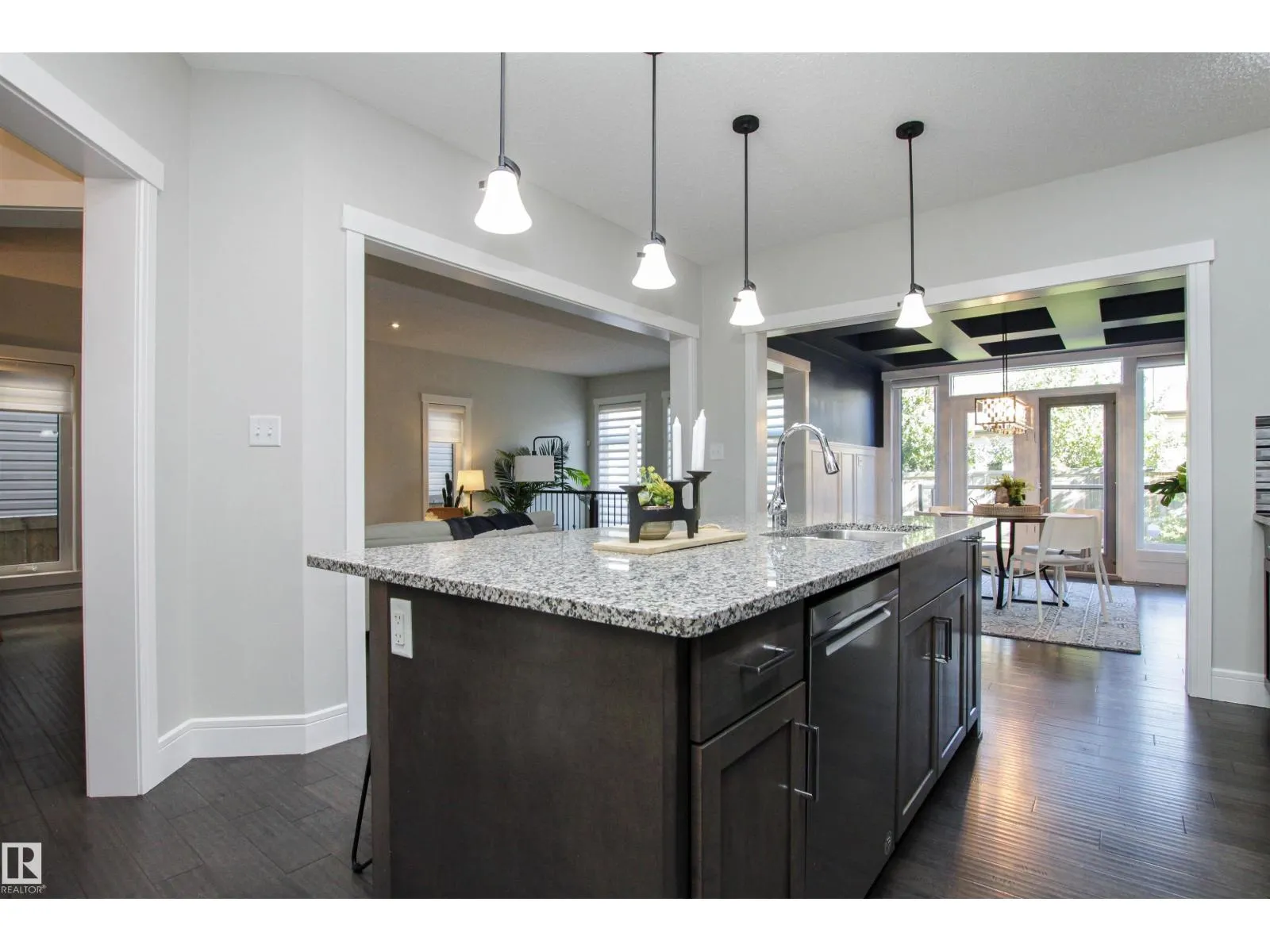 181 SANDALWOOD CR