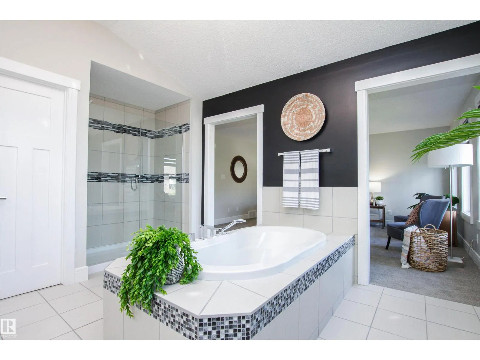 181 SANDALWOOD CR