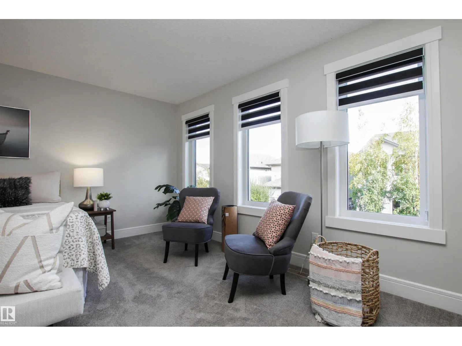 181 SANDALWOOD CR