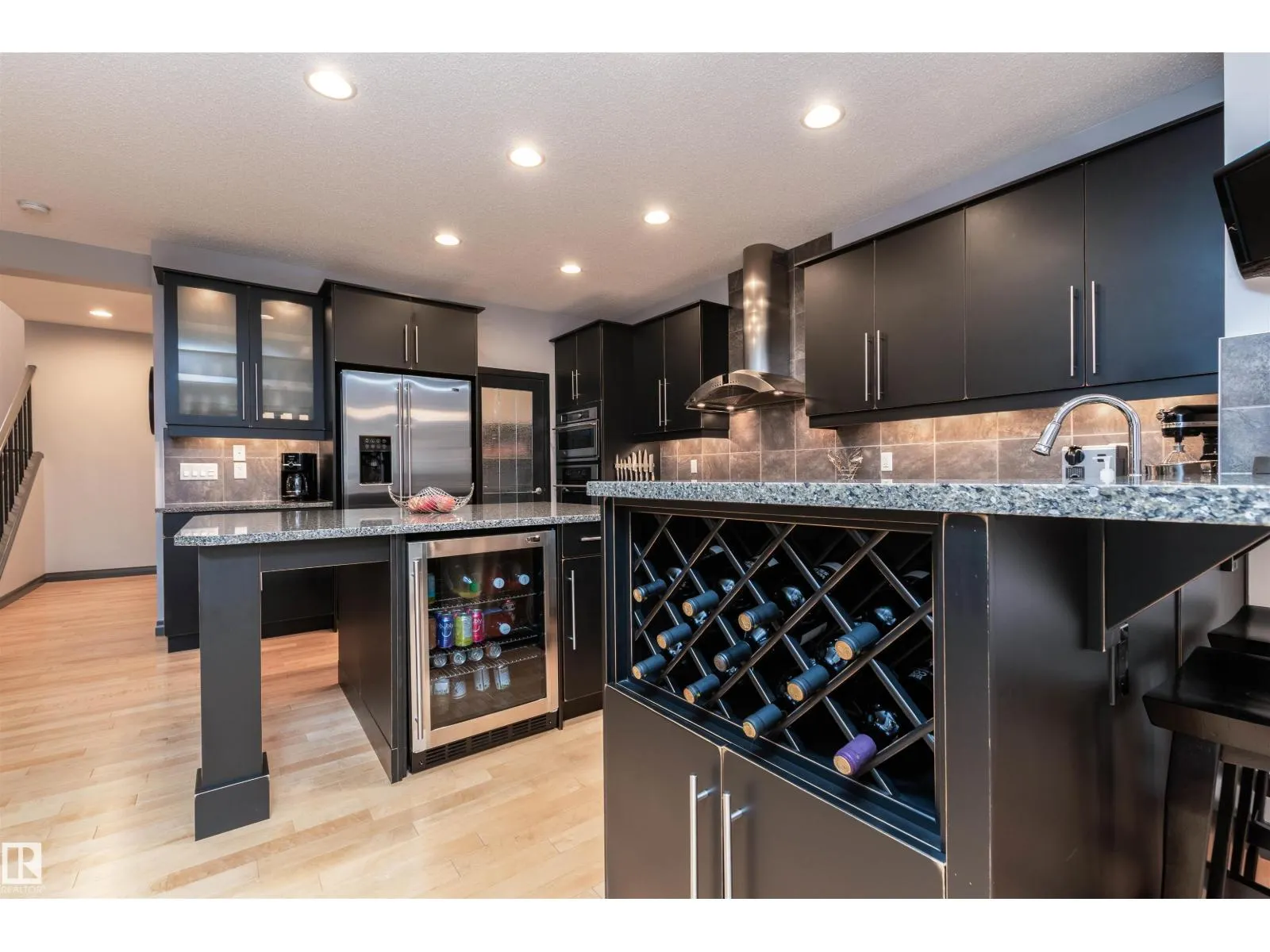 5408 Sunview BA